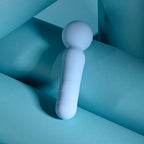Evolved IRIS - Blue 18.3 cm USB Rechargeable Massage Wand